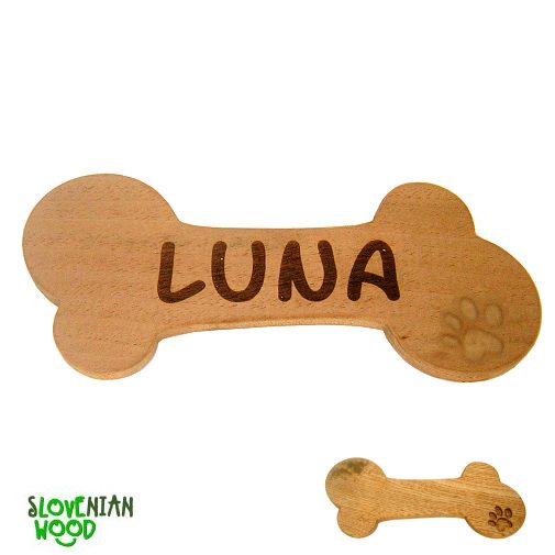 Door plate with laser engraved name.